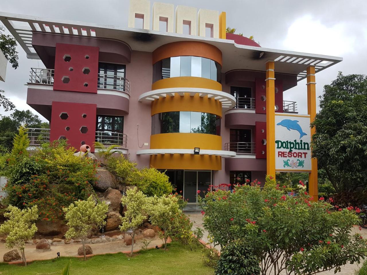 ילאגירי Dolphin Resort מראה חיצוני תמונה
