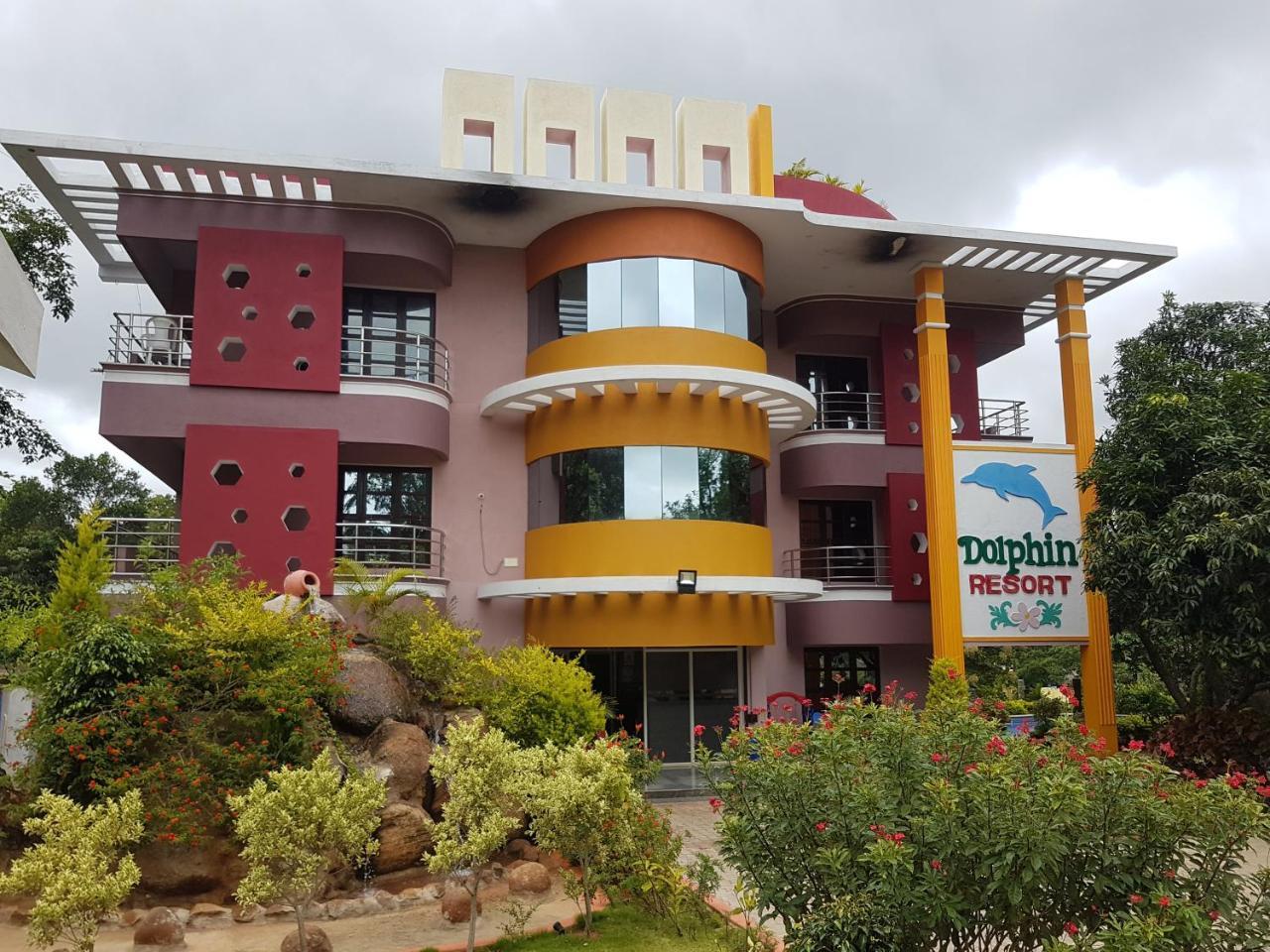ילאגירי Dolphin Resort מראה חיצוני תמונה