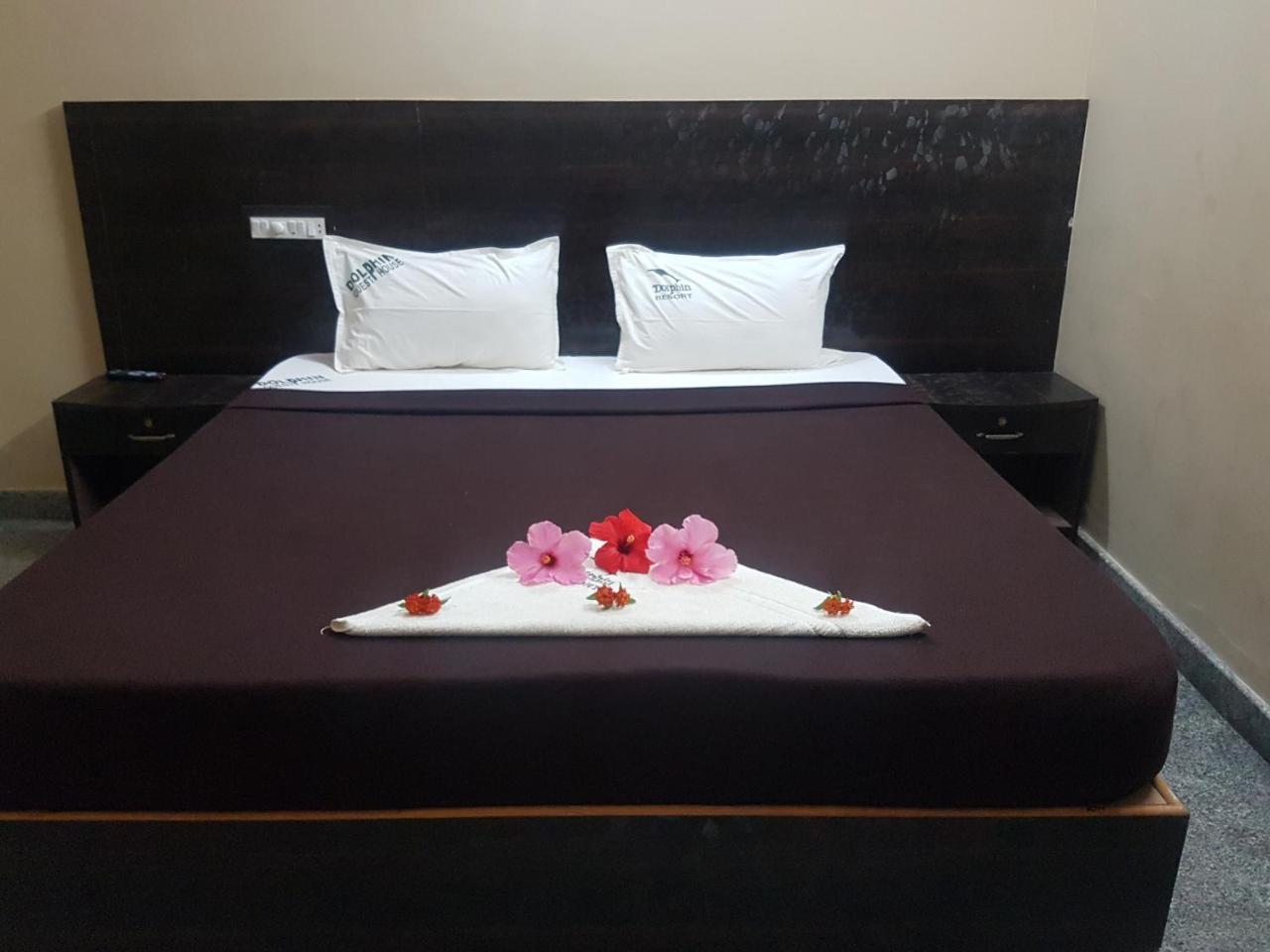 ילאגירי Dolphin Resort מראה חיצוני תמונה